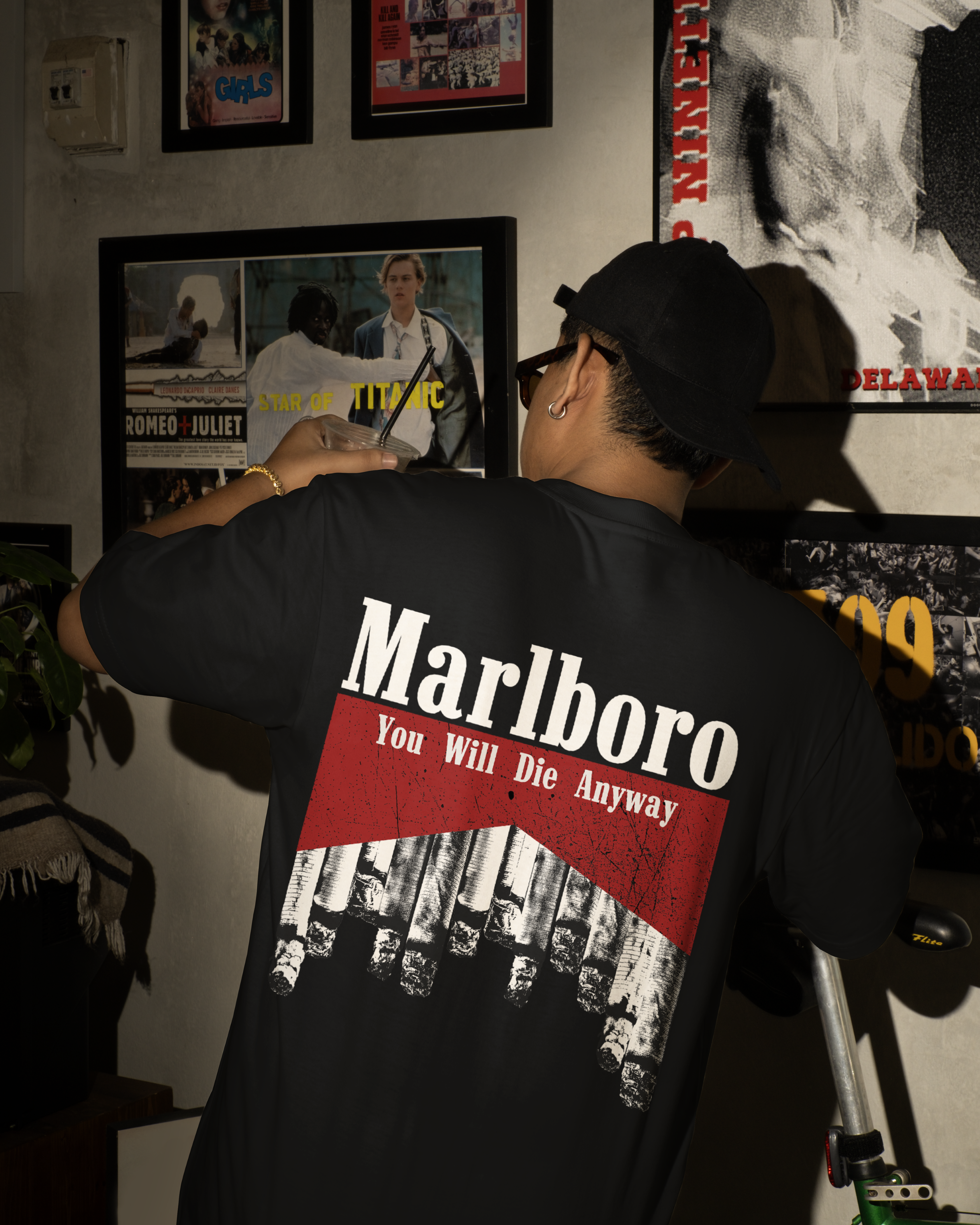 Marlboro Unisex Oversized Classic T-Shirt