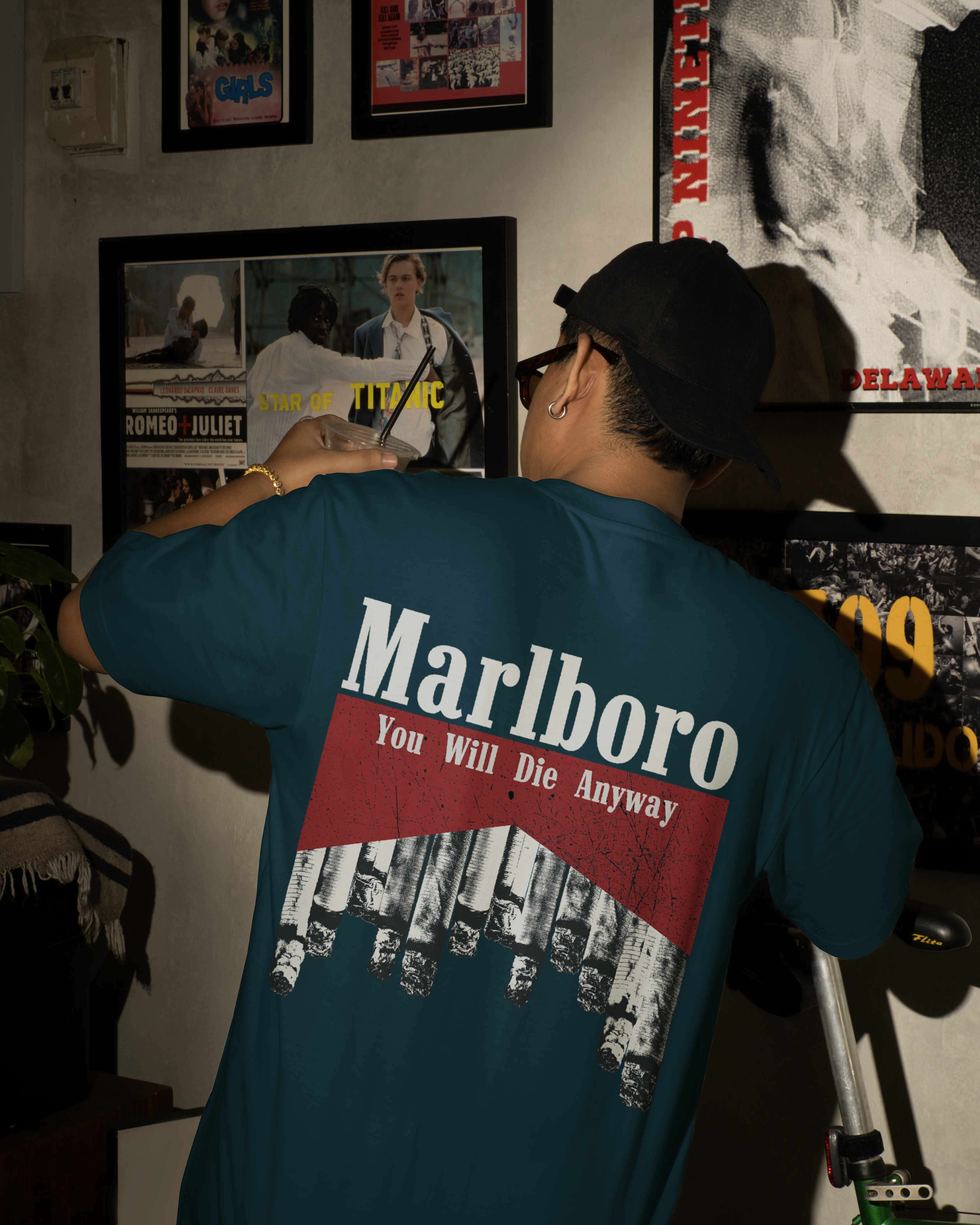 Marlboro Unisex Oversized Classic T-Shirt