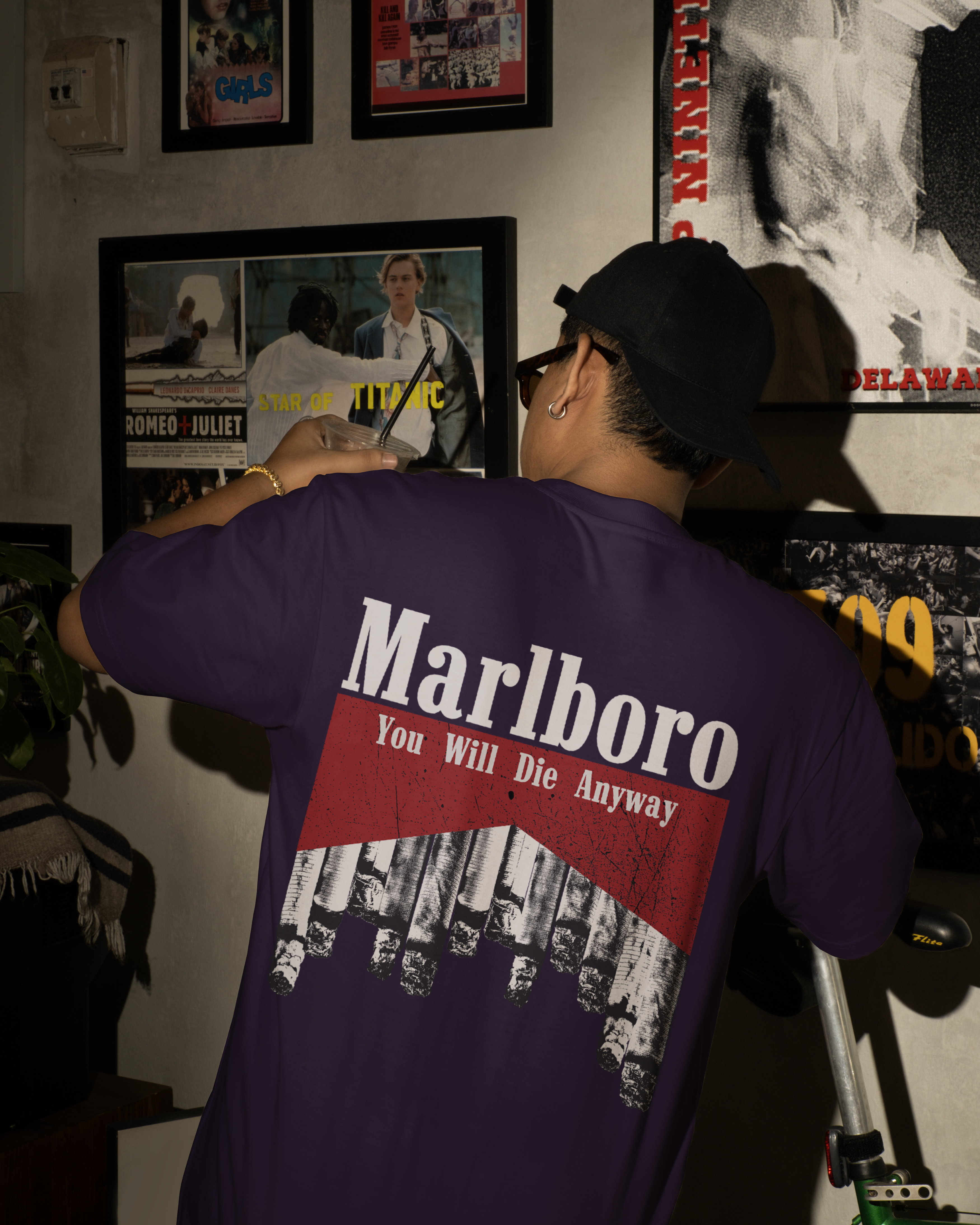 Marlboro Unisex Oversized Classic T-Shirt